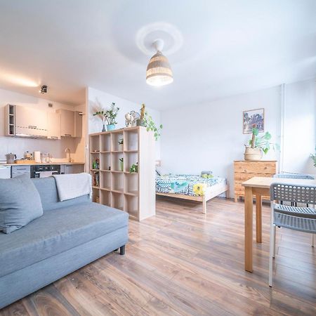 10Th Floor Studio In The City Center Of Wroclaw Apartment Exterior foto