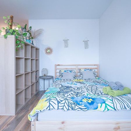 10Th Floor Studio In The City Center Of Wroclaw Apartment Exterior foto